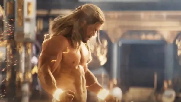 thor-love-and-thunder-nudity-600x338 