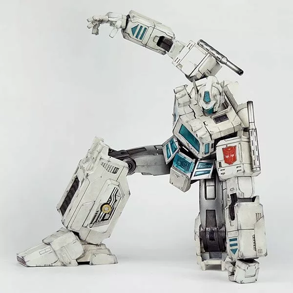 thinkgeek ultra magnus