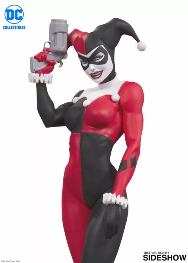 DC Collectibles 903618 HARLEY QUINN RED WHITE & BLACK Statue 