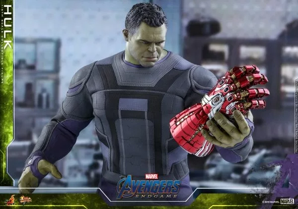 marvel avengers movie masterpiece hulk collectible figure