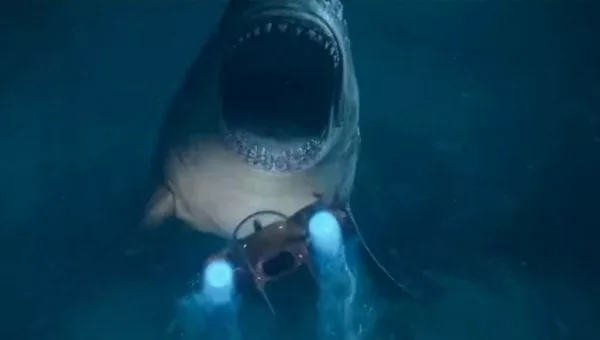 The Meg (2018) – Review