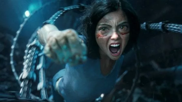 Rosa Salazar takes on Jackie Earle Haley in Alita: Battle Angel clip