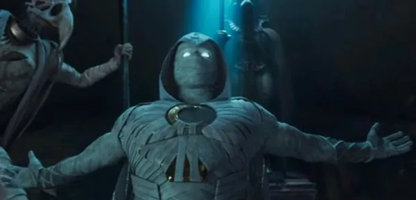 Mr. Knight Trends as Marvel Fans Anticipate Marvel's Moon Knight Trailer