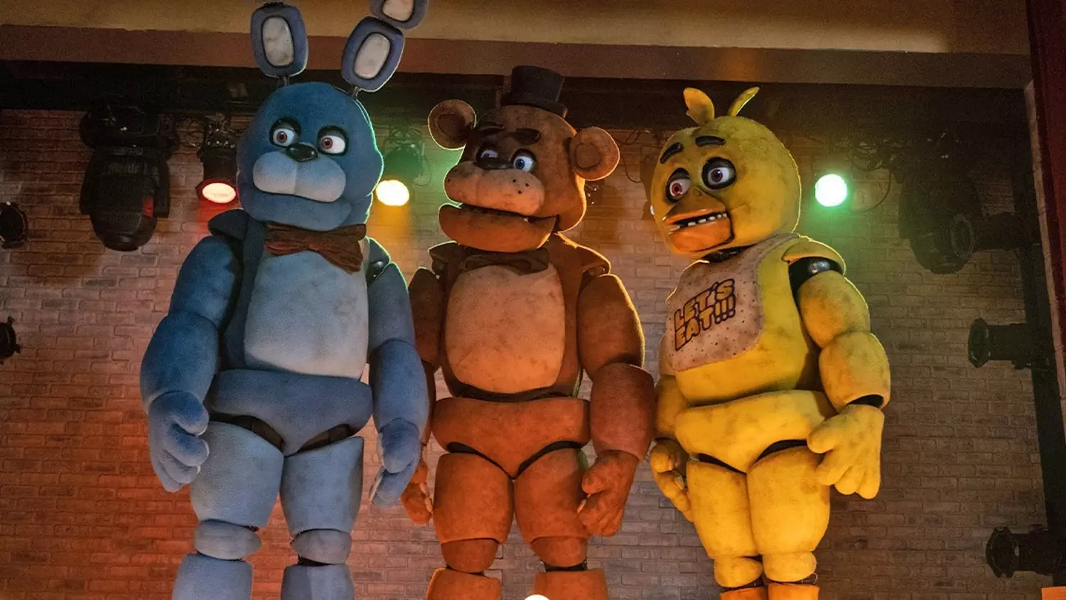 Get Ready For Five Nights At Freddy s With New Trailer For The Video 