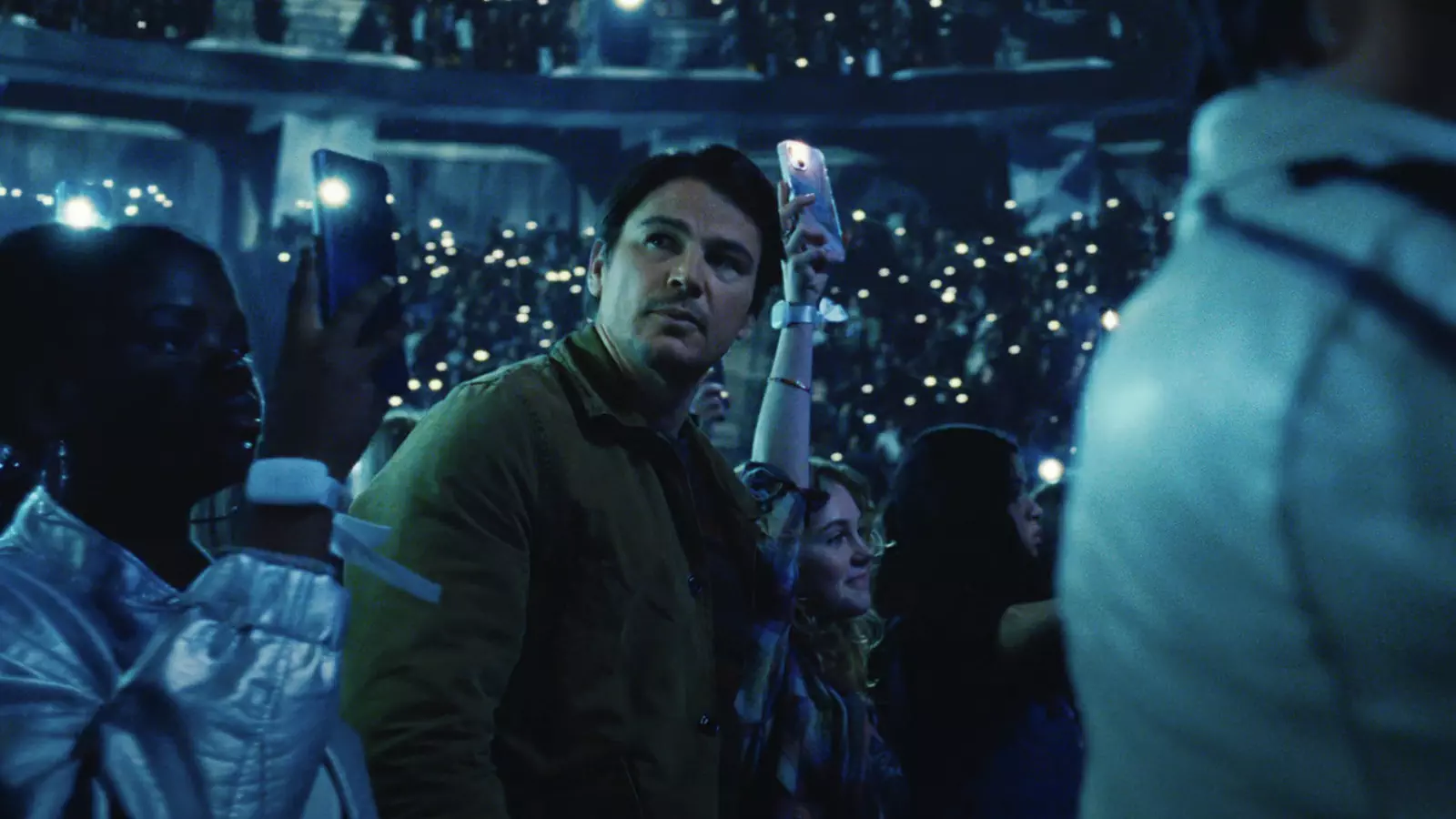 M Night Shyamalan Teams With Josh Hartnett In Trap Trailer