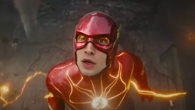 The Flash trailer features a glimpse of the Man of Steel in action