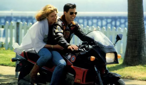 Tom Cruise and Jennifer Connelly recreate iconic 'Top Gun' motorcycle scene  for the sequel